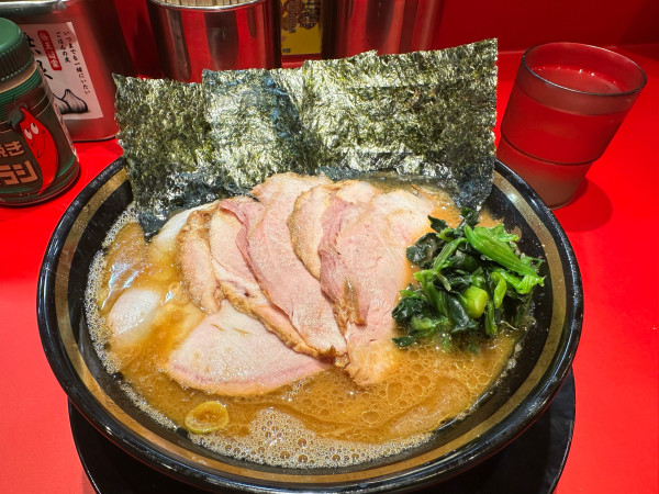 「チャーシューメン5枚」@王道家味の継承店 カズ家の写真