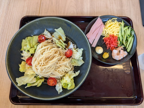 「季節限定冷やし中華」@埼玉タンメン 山田太郎 川島インター店の写真