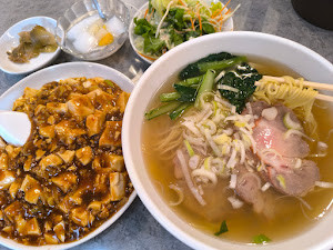 「定食 チャーシュー麺・マーボー丼(900)」@盛香園 上大岡店の写真