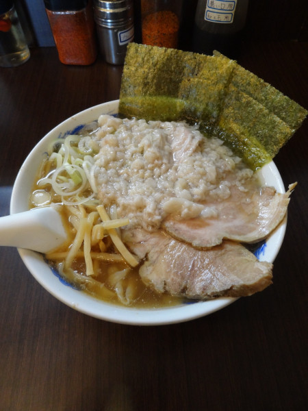 「ラーメン中1000円 身入りW50円 ニンニク50円」@手打ち中華そば 酒田の写真