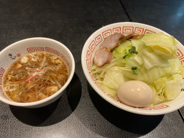 「つけそば スペシャル ＋キャベツ」@中華そば きび 明大前店の写真