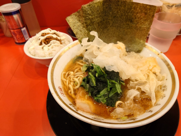「ラーメン  白キクラゲ  ライス✖️3  硬め濃いめ多め」@横浜家系ラーメン 大輝家の写真