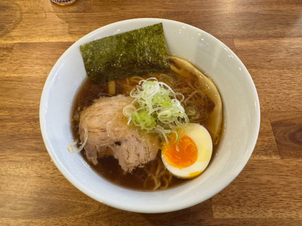 「【限定】麺処あす花の醤油ラーメン 他」@アンプオキナワの写真