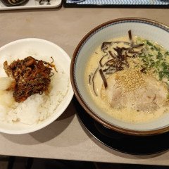 濃厚豚骨ラーメン だるま一家宇都宮分店 宇都宮分店の画像