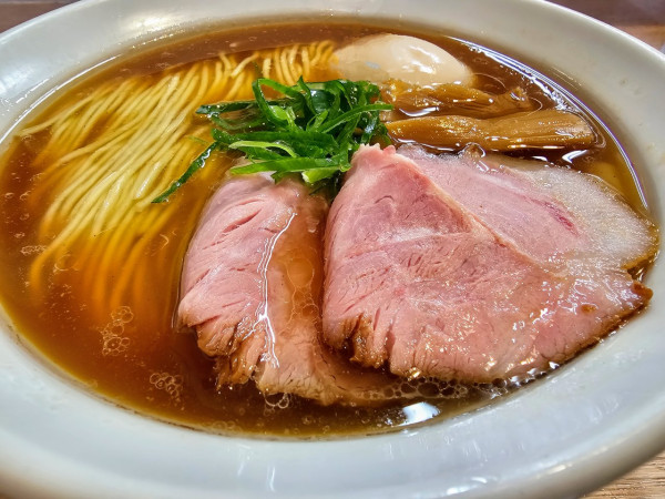 「特製醤油らーめん」@麺笑巧真の写真