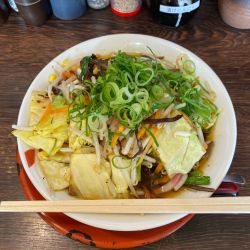 スタミナ旨辛ヤサイらーめん