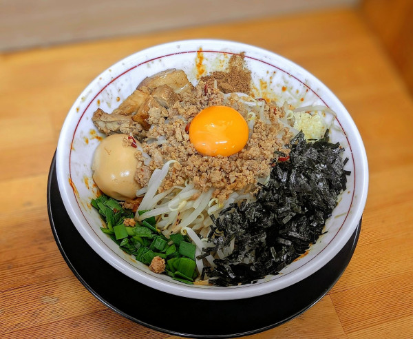 「誤爆まぜそば」@ラーメン・つけ麺 爆王の写真