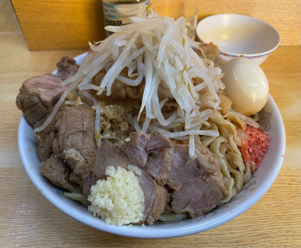 「えび冷まし汁なし(大豚)  あじたま」@ラーメン二郎 環七新新代田店の写真
