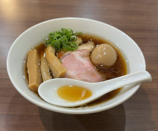 「特製醤油らぁ麺」@轟の写真