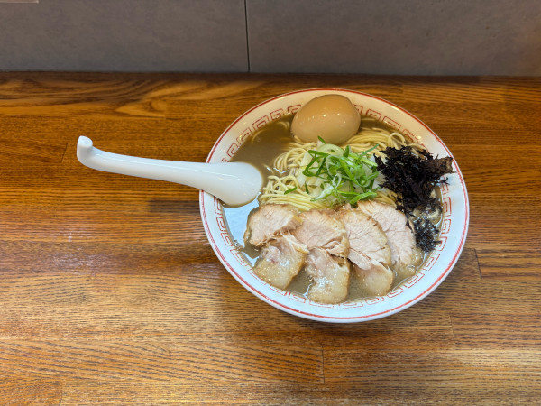 「濃厚煮干そば」@煮干中華そば専門 煮干丸の写真