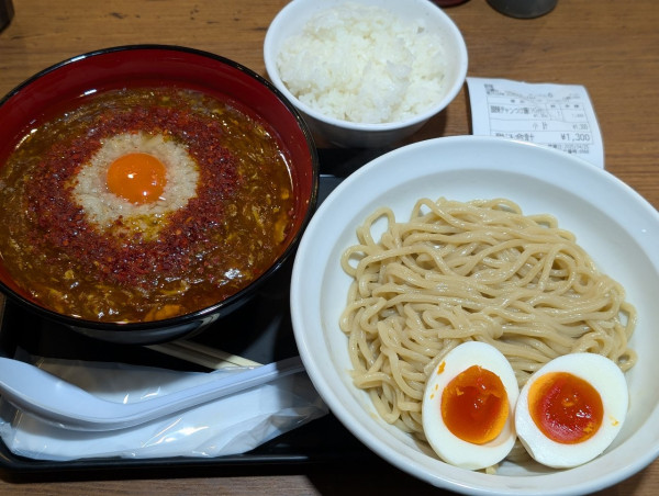 「酸辣ヂャンつけ麺」@麺とかき氷 ドギャン 谷四店の写真