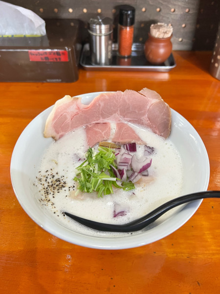 「鶏白湯しお」@麺屋 鶏っぷの写真