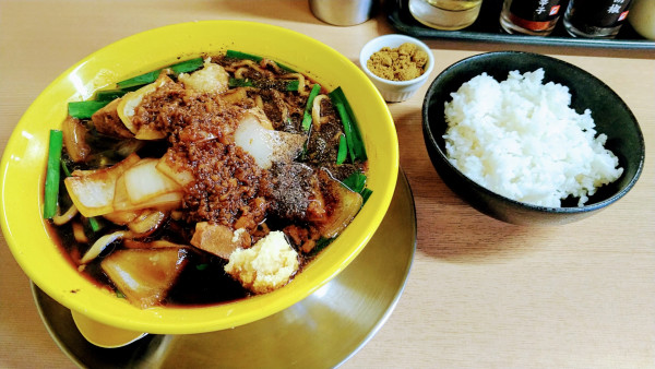 「スタミナラーメン＋カレースパイス･ライス」@スタミナラーメン天邪鬼の写真