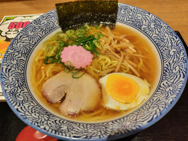 「中華そば　※クーポンで５００円」@フードテラスの写真