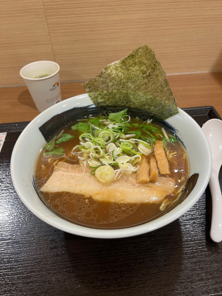 「道神醤油ラーメン　1080円」@麺屋 道神の写真