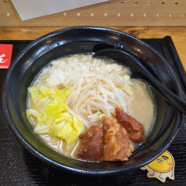 「豚骨ラーメン(醤油)」@麺屋鳥膳の写真