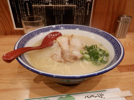 「宮崎らーめん」@あたりや食堂 谷中店の写真