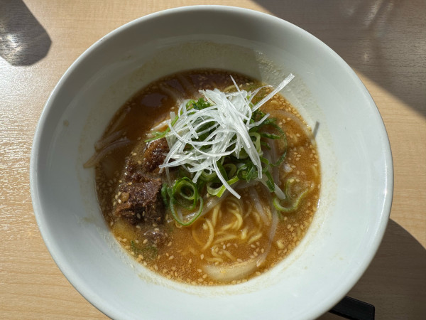 「味噌ラーメン　900円」@出雲の國 麺家 出雲縁結び空港店の写真