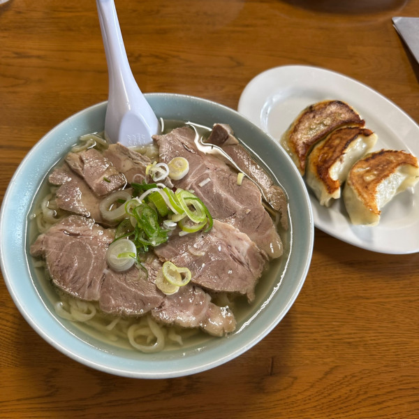 「チャーシューメン 大盛+餃子3個 ¥1,390」@手打ちラーメン 俵屋の写真