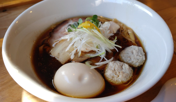 「特製中華そば」@中華蕎麦 はざまの写真