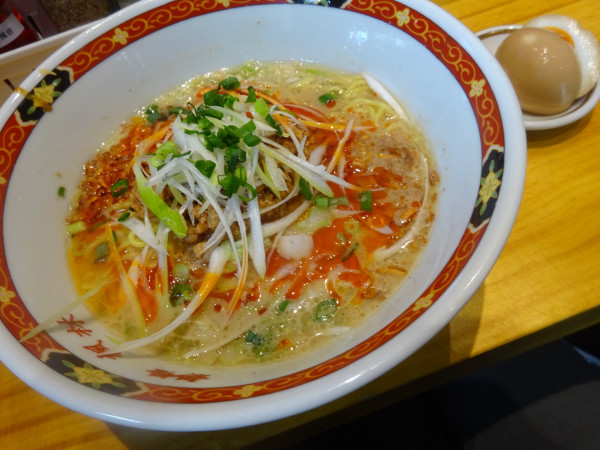 「担々麺　1,045円」@楓林 担々麺の写真