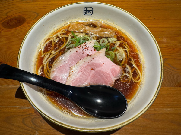 「醤油らーめん　850円」@麺や 拓の写真