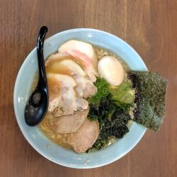 チャーシュー麺　味玉