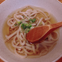 石臼挽きうどん しゅはりの画像