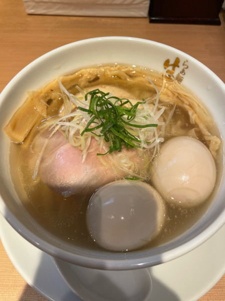 「特製塩らぁ麺」@らぁ麺 はやし田 新秋津店の写真