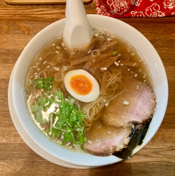 「まねきラーメン（醤油味）」@らーめん寺子屋 麺座まねきの写真