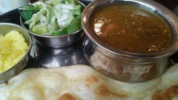 「ランチ 1色カレーセット ダル（豆）カレー 1000円」@Pipleの写真