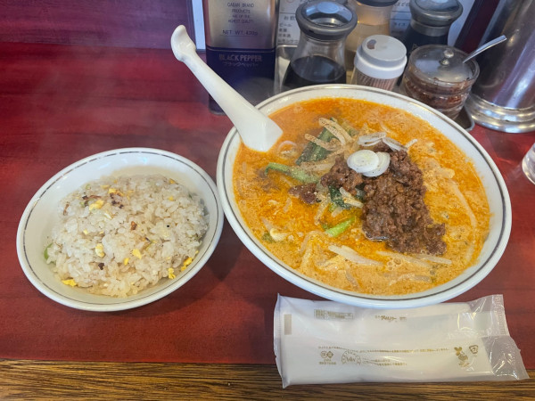 「タンタン麺」@十八番の写真