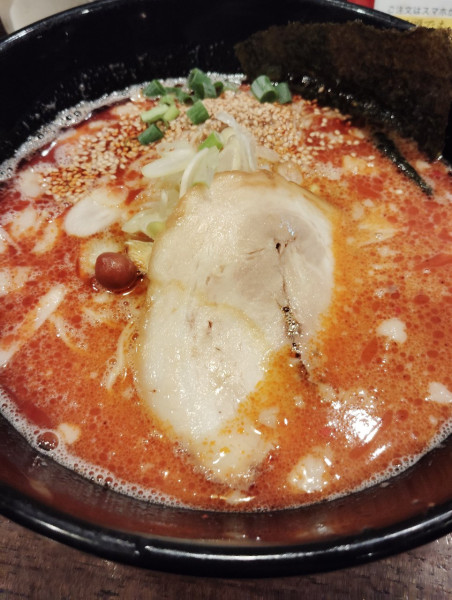 「平九郎ラーメン 赤」@平九郎R 越谷東大沢店の写真