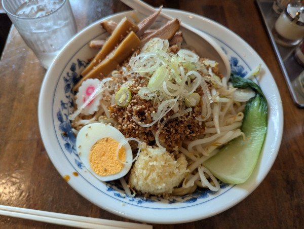 「汁なし担々麺1100円」@東池袋大勝軒 八王子店の写真