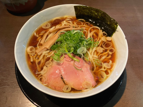 「虎徹そば（醤油）980円」@麺や 虎徹の写真