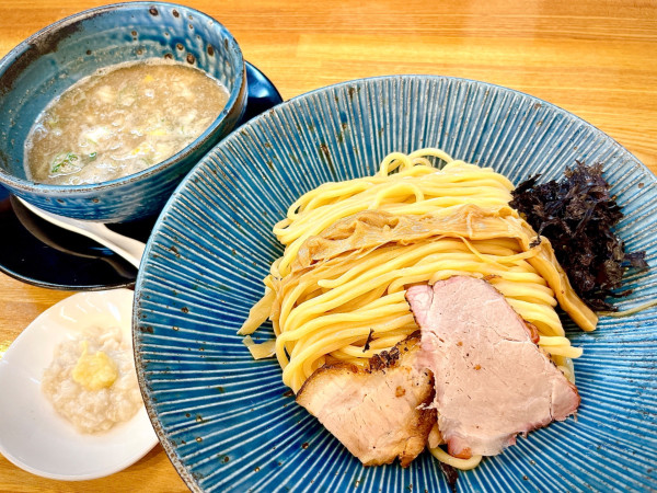 「【限定】鶏煮干しつけそば（1100円）」@麺彩 こはねの写真