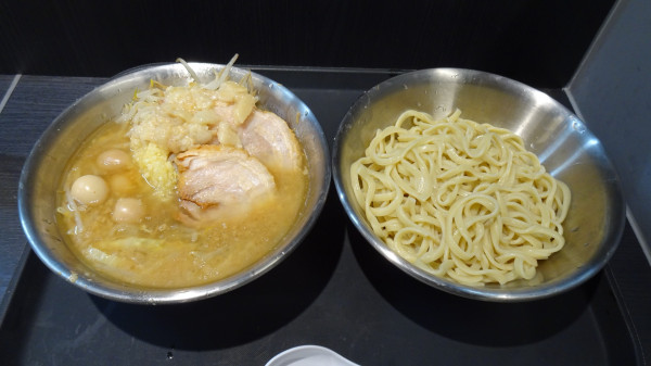 「小つけめん(1,080円)+うずら5個 ヤサイニンニクアブラ」@#Ramen045の写真