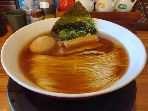 「中華そば＋味玉＋煮干あえめん」@麺や食堂 246号店の写真