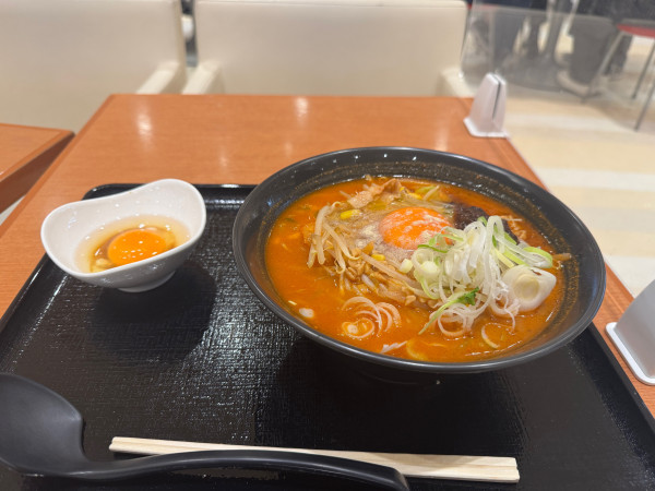 「ニンニク納豆キムチ　生卵」@柳家 ラピア店の写真