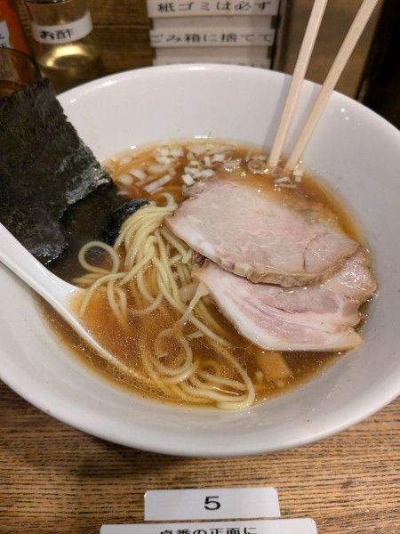 「平子煮そば」@新橋 纏の写真