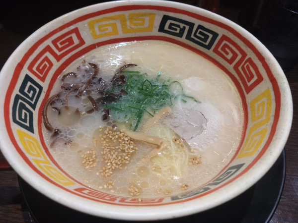 「九州じゃんがららーめん」@東京じゃんがら ecute上野店の写真