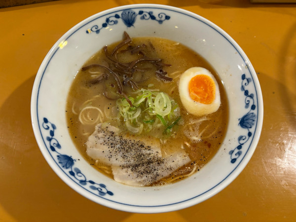 「ばってんラーメン」@三代目釜匠 ばってんラーメンの写真