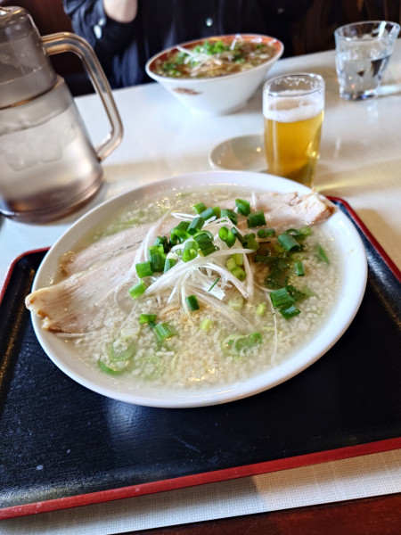 「背脂塩ラーメン」@あご煮干しだしラーメン 魚ぶし屋の写真
