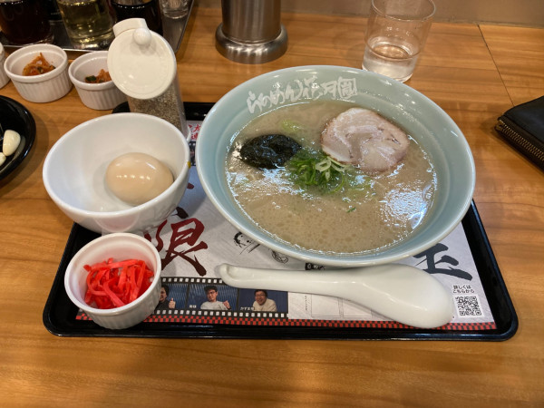 「博多ラーメン健太 無限替玉付き1310円」@らあめん花月嵐 鴻巣店の写真