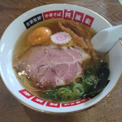 塩ラーメ+煮玉子(メンバーカードで▲¥50)¥900-