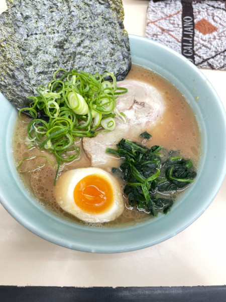「丸得ラーメン」@横浜家系ラーメン田中の写真