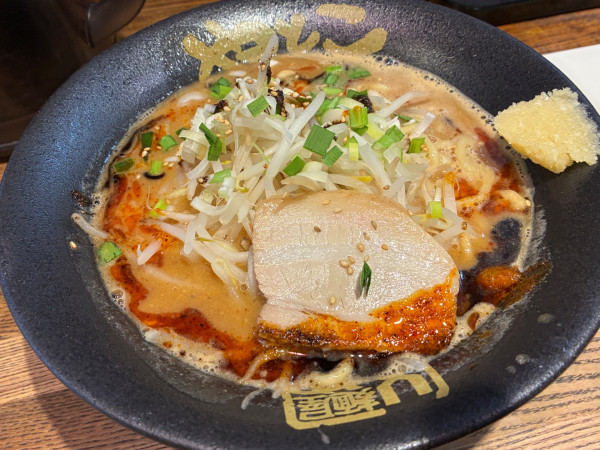 「ラーメン」@麺屋やっとこ 三田店の写真