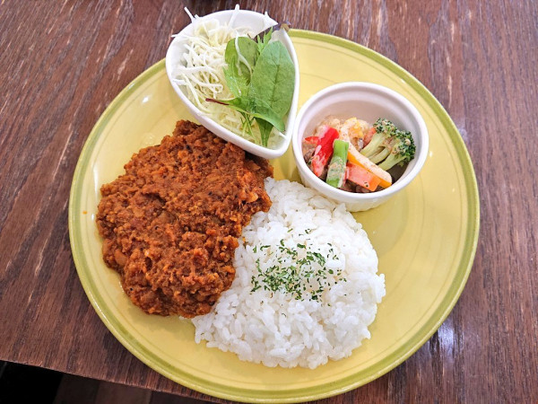 「キーマカレー」@Art space & cafe MUSAの写真