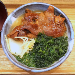 沖縄そばと酒処 カヌシャの画像