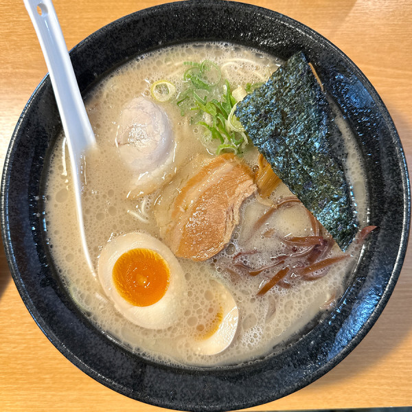 「學金らーめん（塩）」@九州らーめん 學金の写真